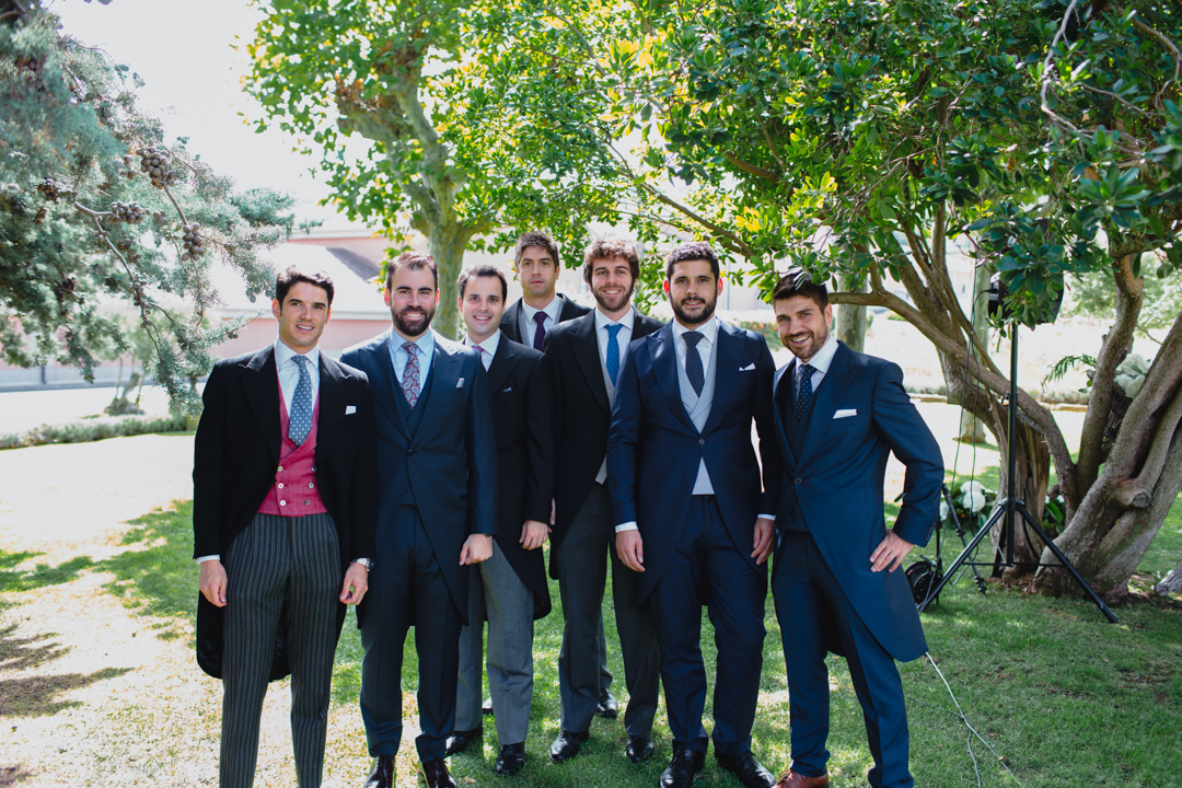 bodas: novios invitados Lizaranzu Fotógrafos
